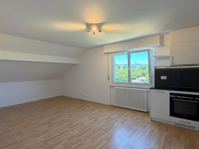 Charmant 2.5 pièces dans un petit immeuble à Lausanne