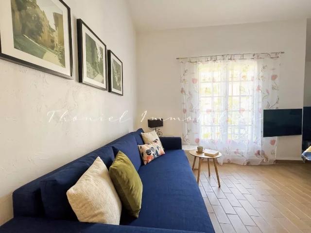 Charmant 3 pièces avec balcon et parking privatif à vendre à La