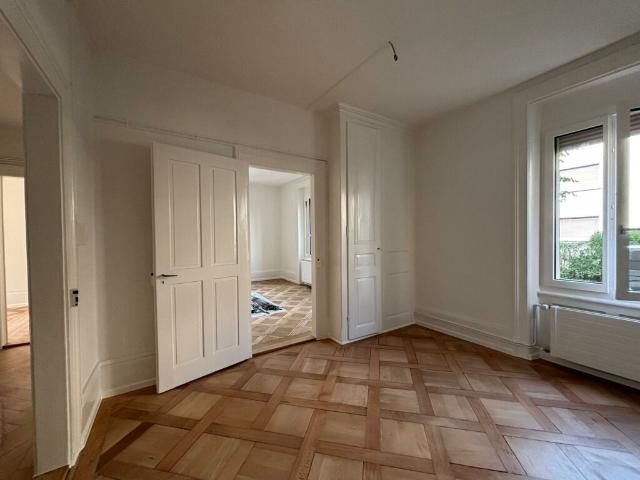 Charmant 3 pièces rénové à la Nelkenstrasse 4, Bienne