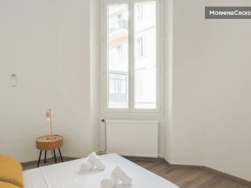 Appartement à louer à Alpes - Cuisine équipée