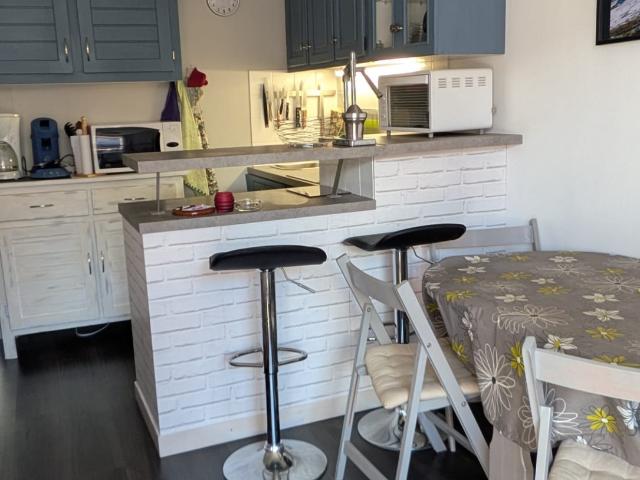 Charmant T1 bis avec balcon et parking LUZ ST SAUVEUR