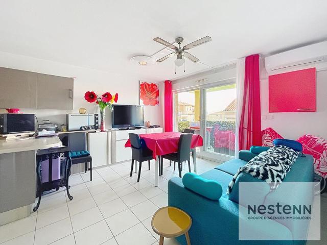 Charmant T2 avec grande terrasse, piscine et parking ? Proch. 44m² Fréjus
