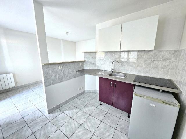 Charmant T2 de 32 m2 hab. 69590 ST SYMPHORIEN SUR COISE
