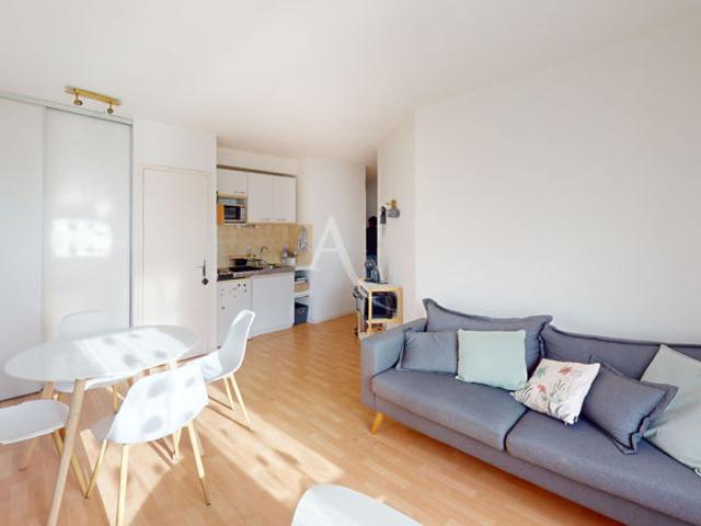 Charmant T2 lumineux avec parking en sous sol