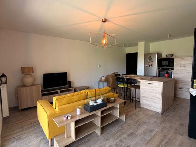 Charmant T2 meublé avec terrasse
