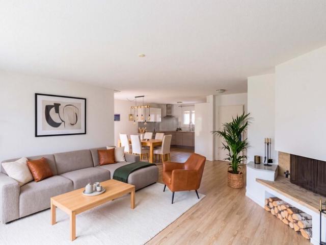 CHARMANT UND ZENTRUMSNAH MAISONETTEWOHNUNG MIT GARTEN