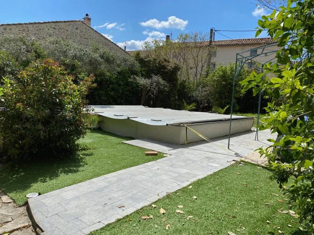 Charmant village des hauts cantons, avec cafe et epicerie, s. 200m² Cessenon sur Orb
