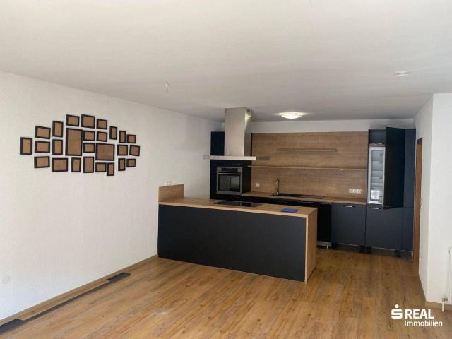 Charmant wohnen, ideal angebunden – 2 Zimmer Wohnung mit Flair