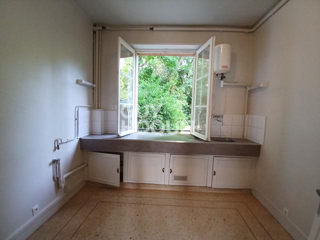 Charmant appartement 5 pièces à louer à Orléans