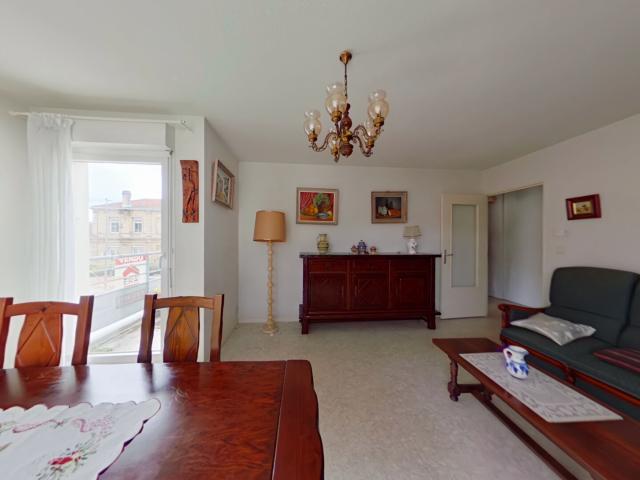 Charmant appartement 3 pièces à vendre à Talence Parc Peixotto Dernier étage avec balcon et parking