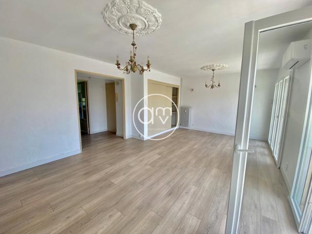 Charmant appartement T3 entièrement rénové à louer 2e étag