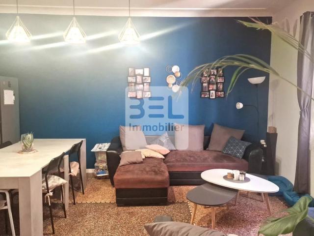Charmant Appartement T4 Grenier Cour 2 Parking 96m² Cairanne
