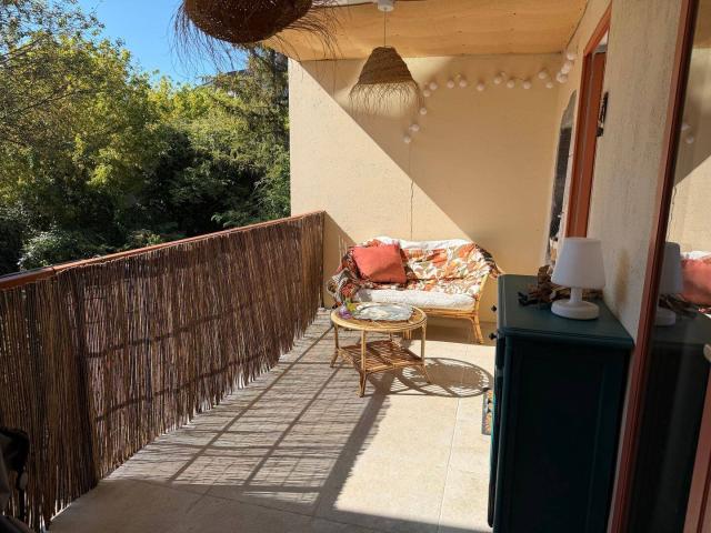 Charmant appartement au calme et aux portes de la vieille ville