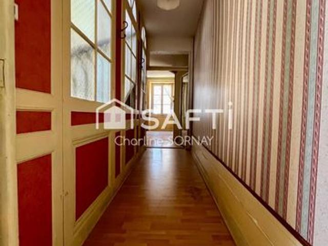 Charmant appartement avec grenier aménageable – 64 m²