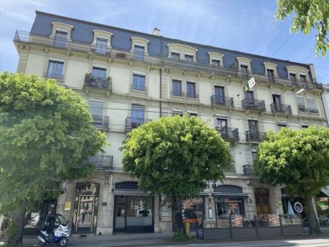 Charmant appartement de 4 pièces au cour de Genève