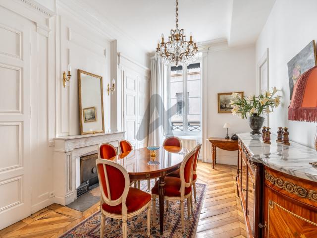 Charmant appartement de 105m2 en plein coeur d'Ainay, Lyon 2ème