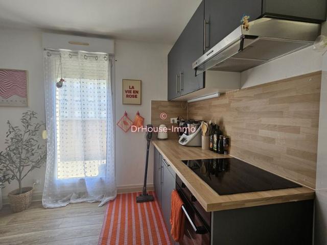 Charmant Appartement de 2 Pièces 42m² avec parking à Dijon