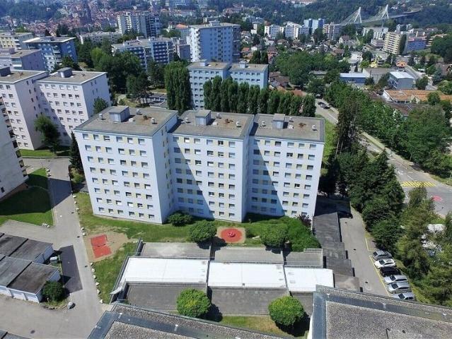 Charmant appartement de 2.5 pièces au 8ème étage