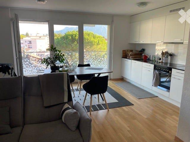 Charmant appartement de 2,5 pièces avec balcon à La Tour de Peilz