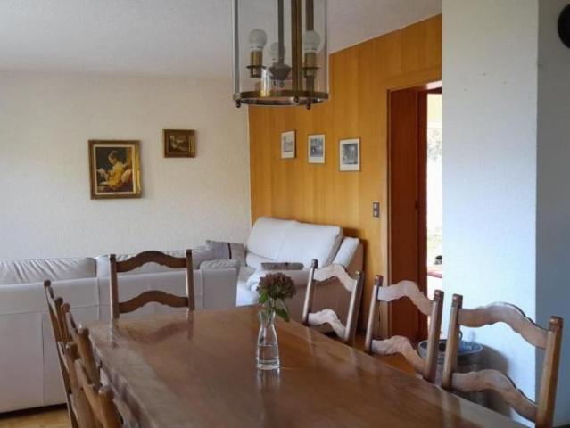 Charmant appartement de 3.5 pces au sein d'une villa, avec combles aménagés, avec extérieur
