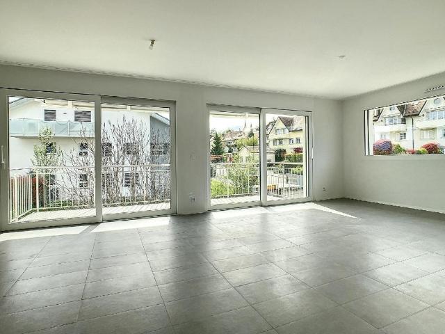 Charmant appartement de 3.5 pièces avec balcon au 1er étage