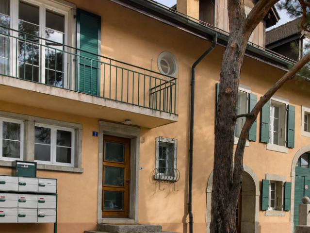 Charmant appartement de 3,5 pièces avec balcon à St Sulpice