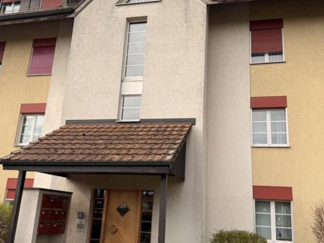 Charmant appartement en duplex de 1,5 pièce dans un quartier calme