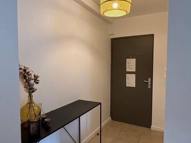 Charmant appartement meublé 2P 50m2 à côté du RER E Rosny sous bois