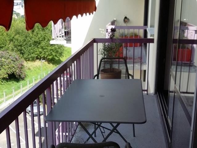 charmant appartement meublé de 66m² avec balcon et parking proximité a20