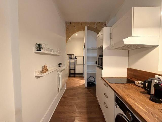 Charmant appartement meublé et rénové LYON 1