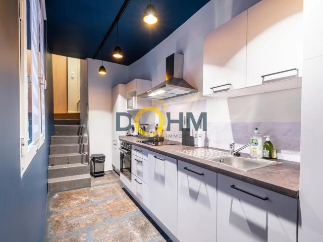 Charmant appartement Place du Plot