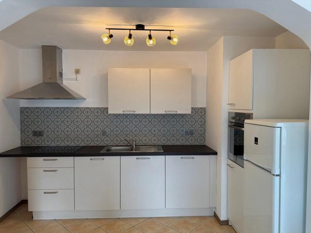 Charmant appartement récemment rénové sur environ 61 m²