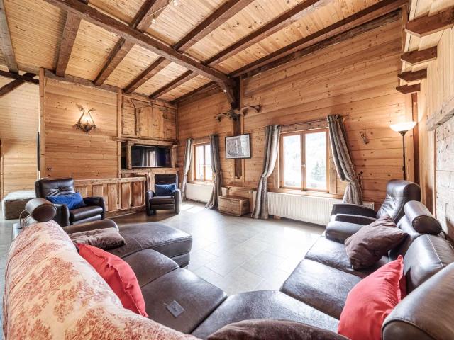Charmant Chalet Indépendant à Vendre, Le Biot 248m² Le Biot
