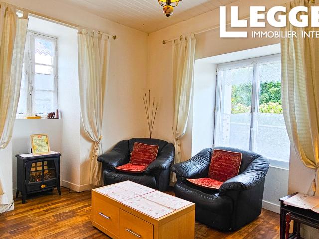 Charmant cottage de deux chambres dans un village à seulement 20 minutes de Morlaix et 30 minutes de la côte