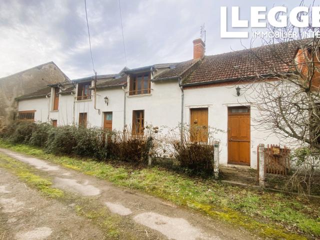 Charmant cottage de 4 chambres avec grange attenante, jardin avec dépendance et verger séparé d'un acre