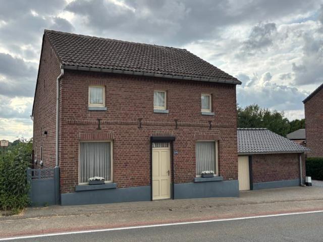 Charmant huisje met 2 slaapkamers op ruim perceel