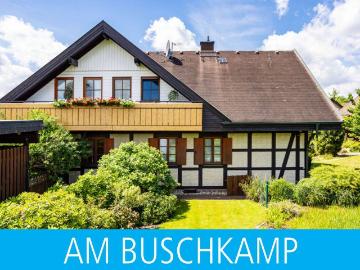 Charmant im Landhauslook mit 3 Garagen Einfamilienhaus mit Einliegerwhg