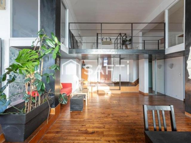 Charmant loft baigné de lumière au calme absolu
