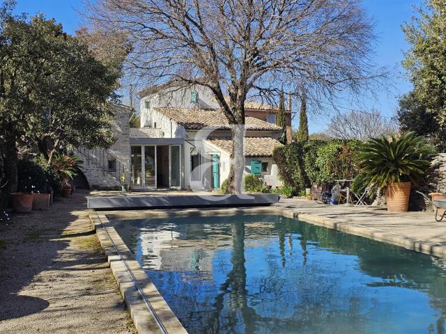 Charmant mas en pierre avec piscine région Mazan 132m² Blauvac