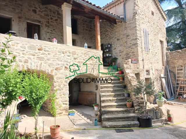 Charmant Mas Mitoyen du 18ème Siècle à Saint Étienne de Font. 150m² Saint Étienne de Fontbellon
