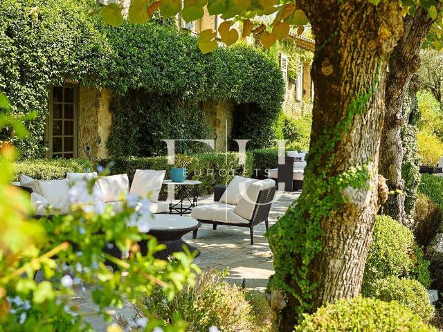Charmant Mas Provençal au Cœur de Mougins