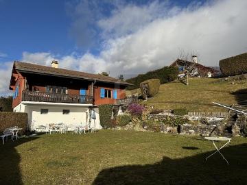 CHARMANT MIT GARTEN UND SEEBLICK – FRIEDLICHE UMGEBUNG