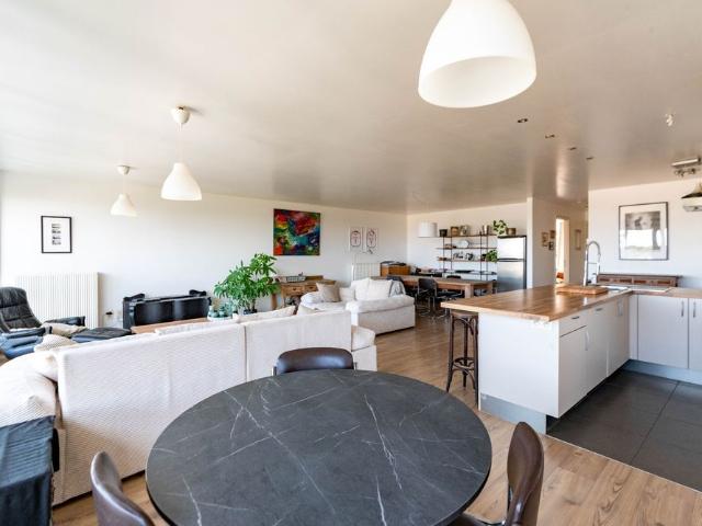 Charmant penthouse met twee zonneterrassen en adembenemend uitzicht over Antwerpen