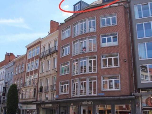 Charmant recent DAKAPPARTEMENT + TERRAS in centrum