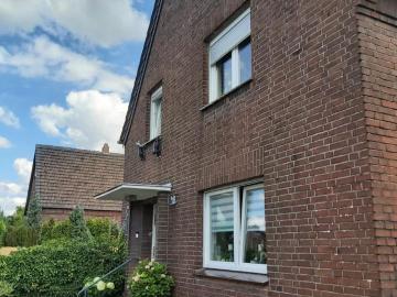 Charmant saniert Einfamilienhaus mit großem Traumgrundstück Moers