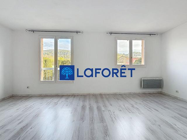 Charmant studio à Louer à Draguignan !