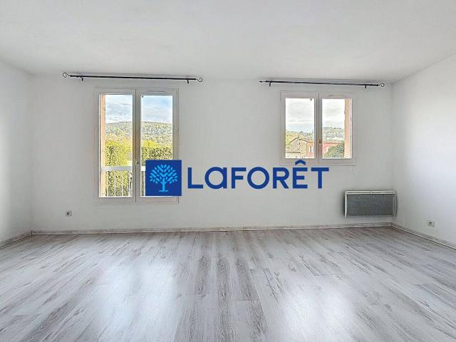 Charmant studio à Louer à Draguignan !