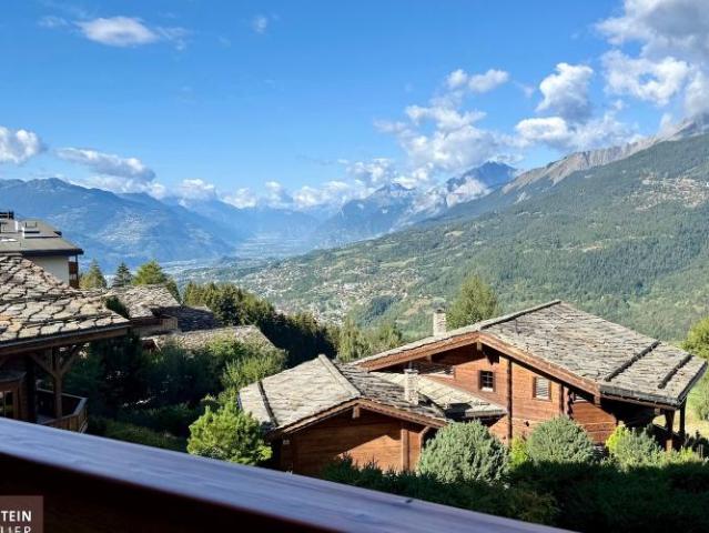 Charmant studio avec balcon ensoleillé et vue sur la vallée du Rhône