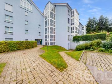 Charmante 3.5 Zimmer Wohnung mit Wintergarten & Cheminée in Wittenbach