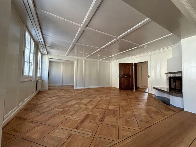 Charmante 3.5 Zimmer Wohnung mit Balkon und Kamin in Beromünster